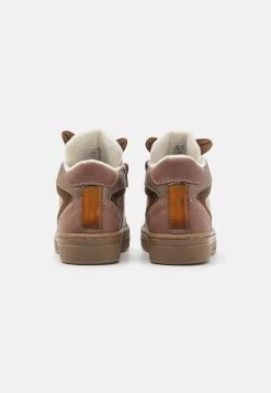 Friboo Sneakers Hoog - Pink -Friboo 0b92e3e185ee421dacd4475eb2be646c