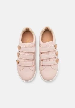 Friboo Sneakers Laag - Light Pink 11 Friboo Sneakers Laag - Light Pink -Friboo c7c34496ca0f4fc8a35eeb990676daca