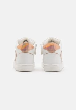 Friboo Sneakers Hoog - White -Friboo da321d7f5d1545e9a61da3bdcfb89fb7