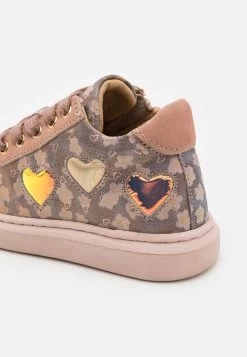 Friboo Sneakers Laag - Light Pink -Friboo de824fe091584f21a5637610b93eb9b2